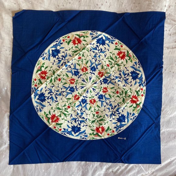 Wall Decor Nib Gen Collection Japanese Fabric 36 X 36 Vintage Floral Asian Wall Hanging Poshmark